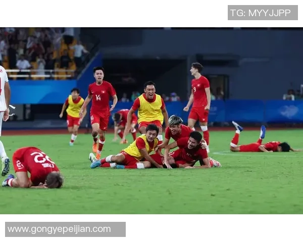 足球比赛引入冷静期措施以降低冲突频率提升比赛和谐氛围